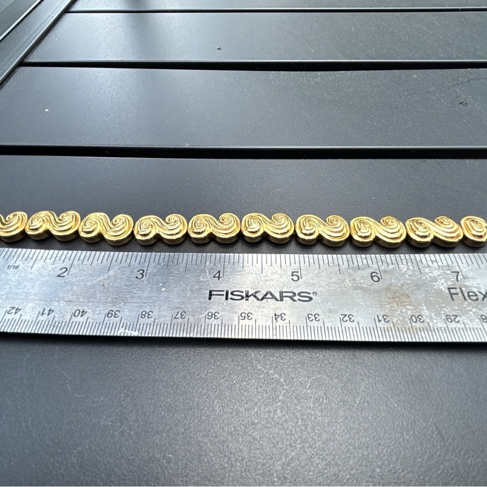 Rare, Authentic 18k Gold Tiffany & Co. Bracelet - Picture 9 of 17